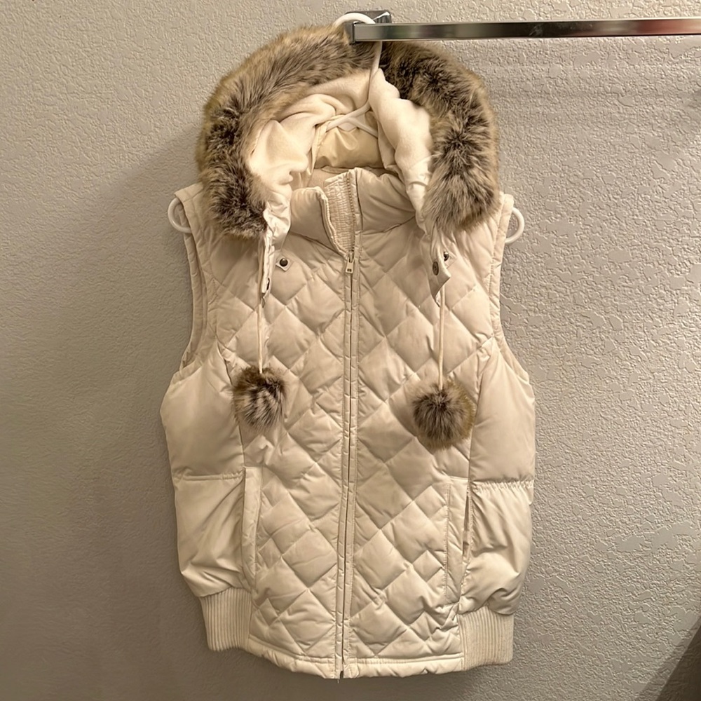 White Ann Taylor Loft Puffer Vest with Fur Lines Hood